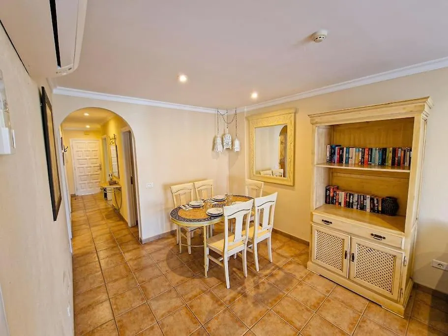 Daire Bel Appartement Proche De La Mer Puerto de Santiago  İspanya